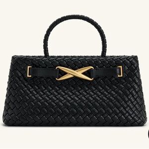 ✨NWT JW PEI Elora Woven Top Handle Bag